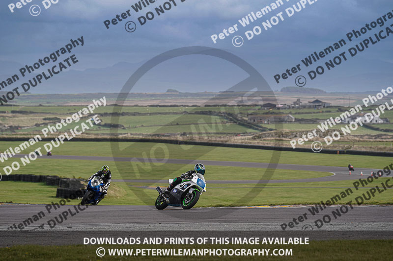 anglesey no limits trackday;anglesey photographs;anglesey trackday photographs;enduro digital images;event digital images;eventdigitalimages;no limits trackdays;peter wileman photography;racing digital images;trac mon;trackday digital images;trackday photos;ty croes